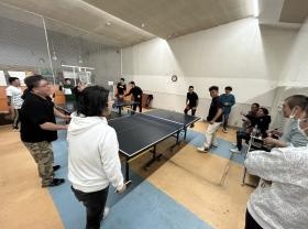 チーム対抗の卓球大会！白熱のバトルが繰り広げられます。
