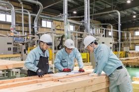 木材加工（プレカットマシン・オペレーター）