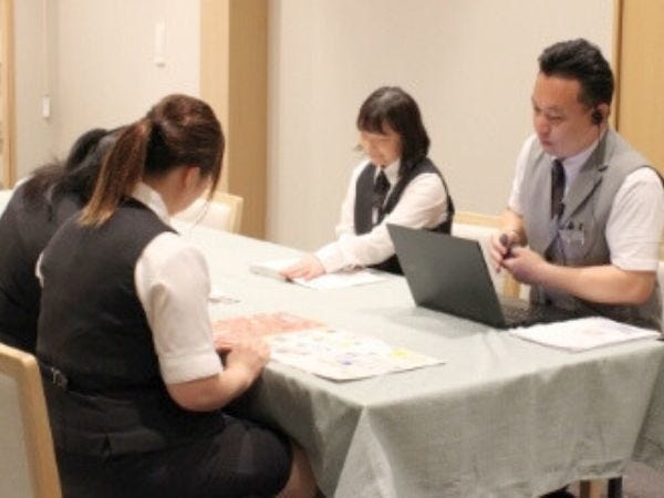 しっかり業務をフォローし合います！