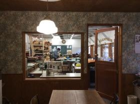 事務所から見たアトリエ