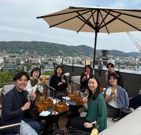 スタッフ全員でランチ会