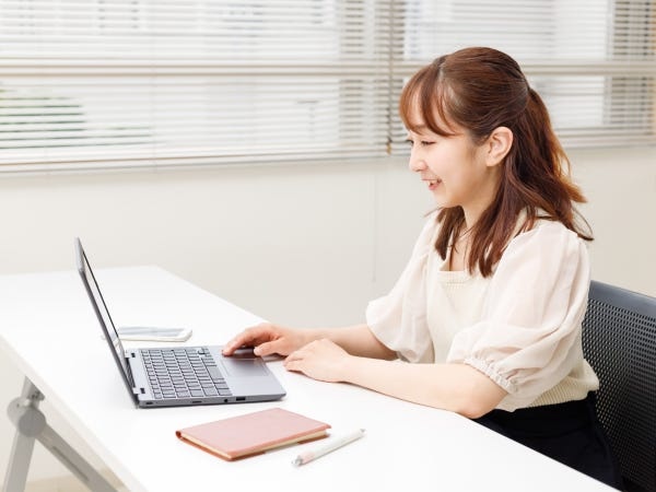 バックオフィス業務をお任せします！支店メンバーが一から教えていきますので、未経験の方も安心して働ける環境です☆