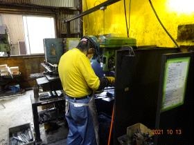 作業風景 ボール盤