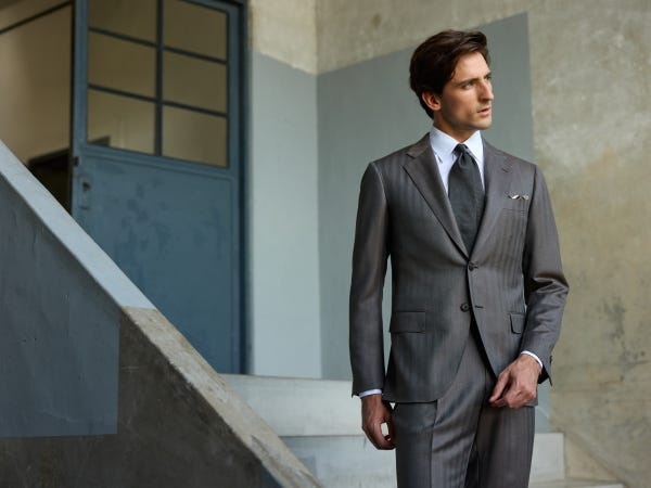 こだわりの1着を仕立てるオーダースーツ専門店