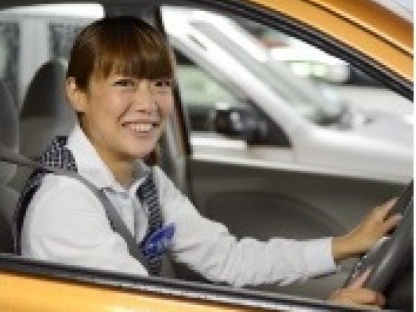 車になじみがなくても仕事を通じて詳しくなりました