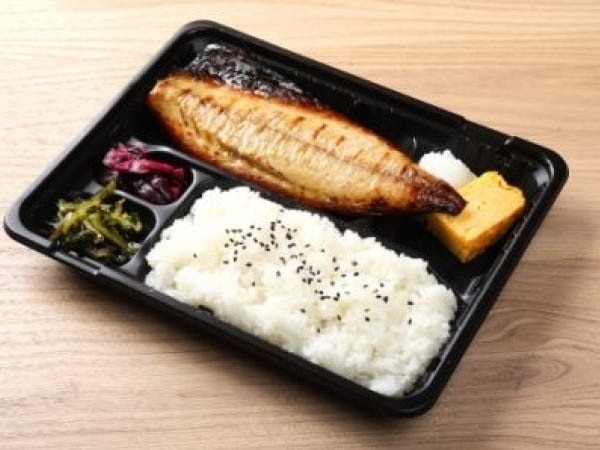 横浜市内・東京都内のデパートの催事場でのお仕事です。