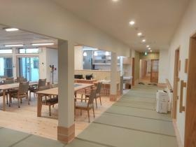 紡木長屋内装 畳と木材をふんだんに使っています