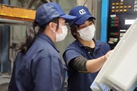 真空成形品の品質チェック