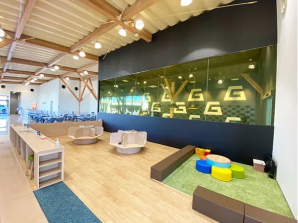 社員が安心して働き続けることができるよう今後も社員の要望に答え、働きやすい職場環境の整備を続けていきます。