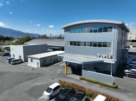 テクノセンターの外観です。