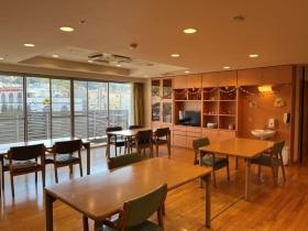 ユニットリビング