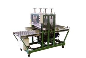 自社製品（粗砕機）