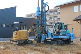 改良工事をしています。