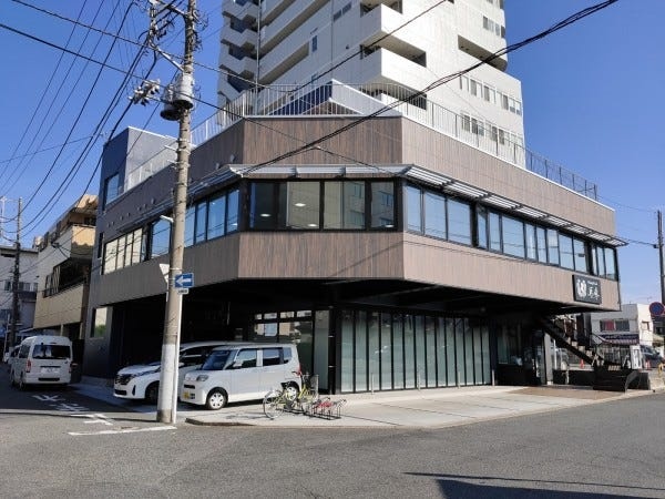 機能訓練指導員・看護師または准看護師・理学療法士（WワークOK）