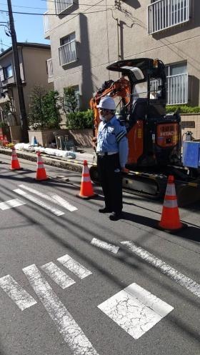 安全のため周囲警戒中。ポイントは一か所だけ見続けないこと！