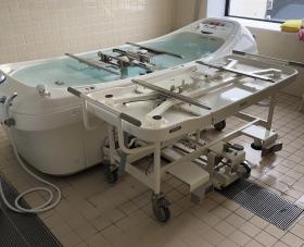 交雄会だて病院 特別浴室