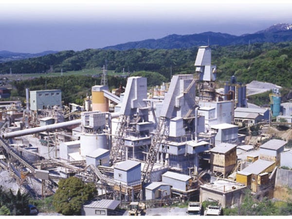 総務職・将来の管理職候補（普通自動車免許）