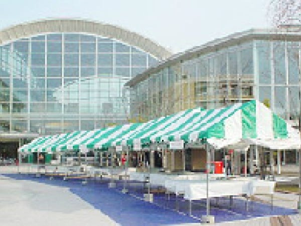 イベント施工現場スタッフ（未経験OK）