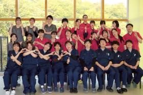 スタッフ集合写真