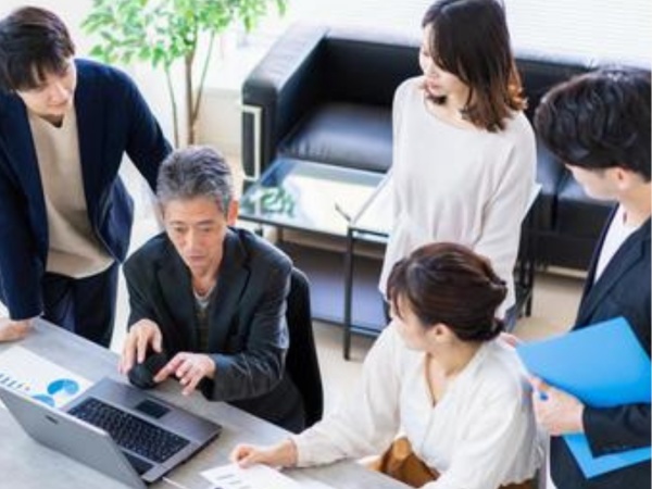 【新規事業立ち上げ】新しい仲間募集！手に職をつけたい方必見！