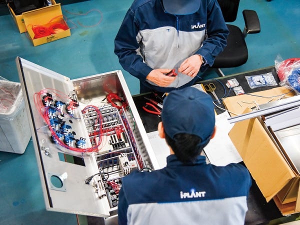 機械エンジニア・製パン製菓機械メーカー（第一種普通運転免許）