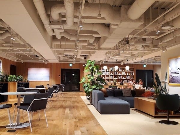 勤務いただくオフィスの内観