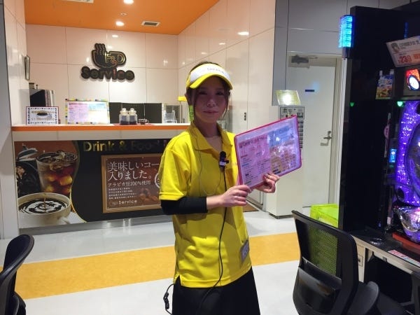 注文を取りに今から店内を回ります！