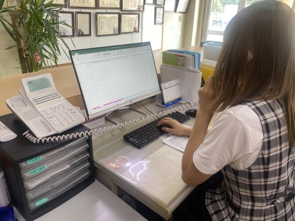 事務スタッフ・簡単なエクセル入力