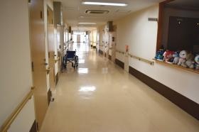 内観（廊下）