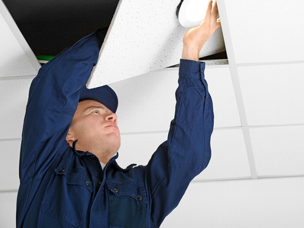 電気工事（学歴不問・未経験OK）