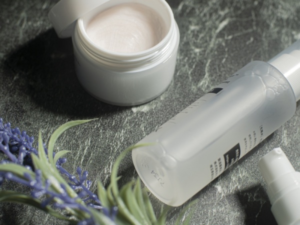 韓国コスメのピッキングスタッフ（未経験歓迎・経験不問）