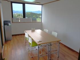 アースケア豊川支店 面接会場