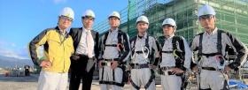 社員の集合写真（県内某現場にて）