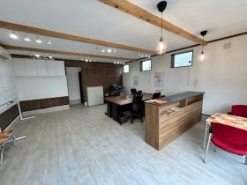 オシャレな雰囲気の事務所！