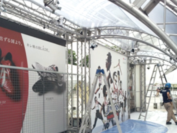 設営風景です！