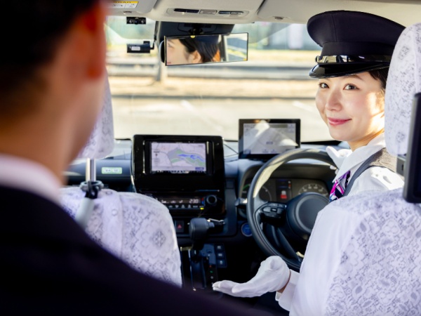 お客様送迎ドライバー・アプリドライバー（勤務OK・未経験大歓迎）