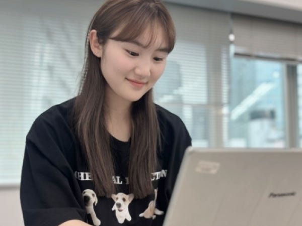 法人営業の法人営業・海外IT製品の提案営業（月残業ほぼなし）