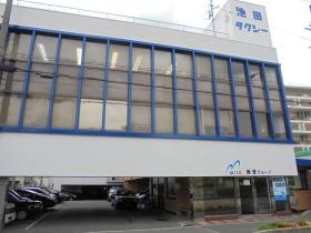 池田タクシー本社社屋