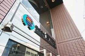 当社ビルエントランス看板