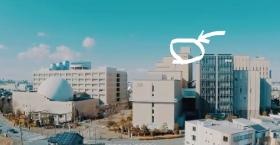 事務所はＳＫＩＰシティ最上階