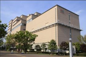 お客様からの贈り物のきりん像