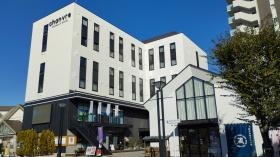 栃木駅前のホテルシャンブルの外観