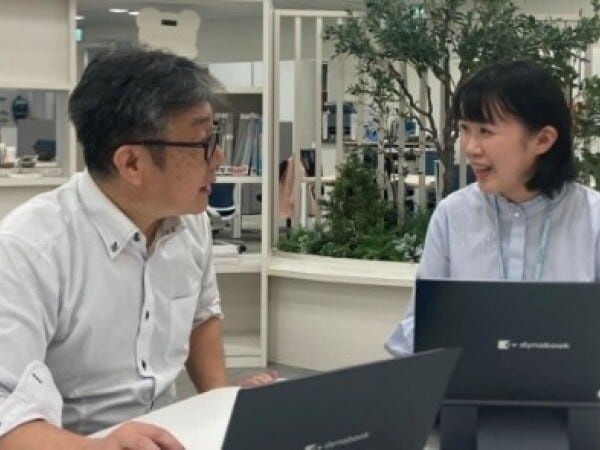 あなたと一緒に働くメンバーです。コンサルタント担当社員によるマンツーマン研修も充実しています。