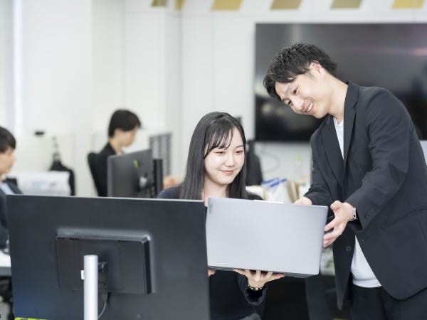 配属先のメンバーは正社員13名、パート4名で、ほとんどが未経験で入社しています。業務の知識は入社後にしっかりレクチャーします。