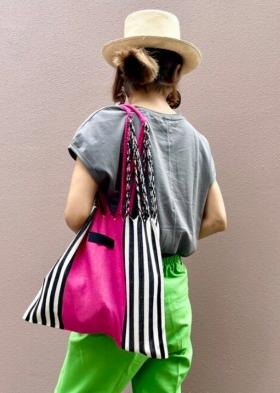 メキシコの職人により手織りされたバッグも人気です