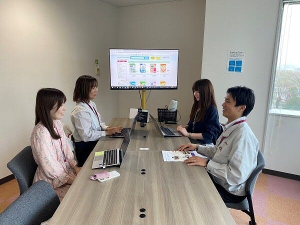 一般事務（長期勤続によるキャリア形成のため若年者等を採用）