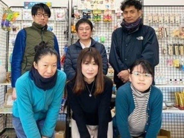 みんな仲良く楽しく仕事をしています