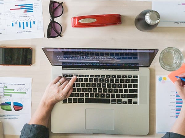 まずは、お気軽にお問い合わせください。お待ちしています。