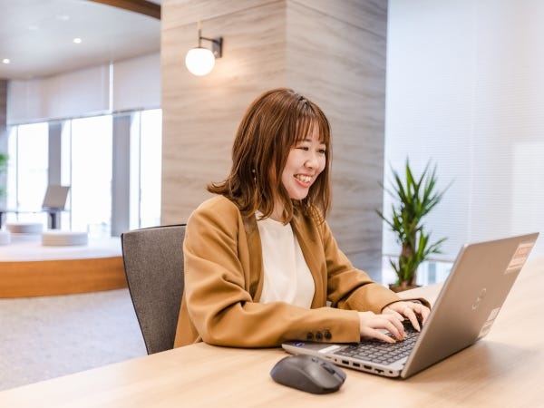 業務に慣れるまで、先輩社員が丁寧にサポートします◎