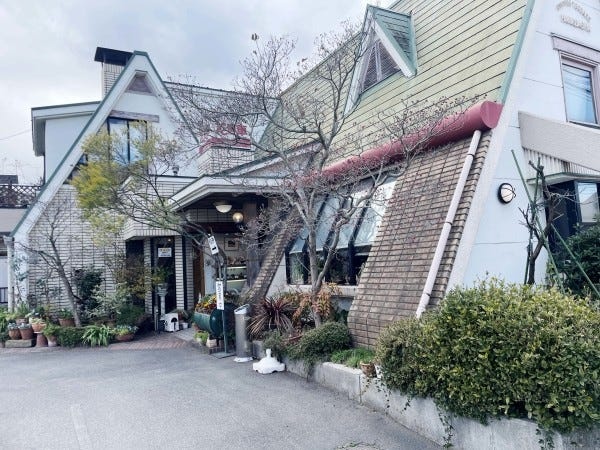 店舗外観　昭和の香りがする喫茶店です。